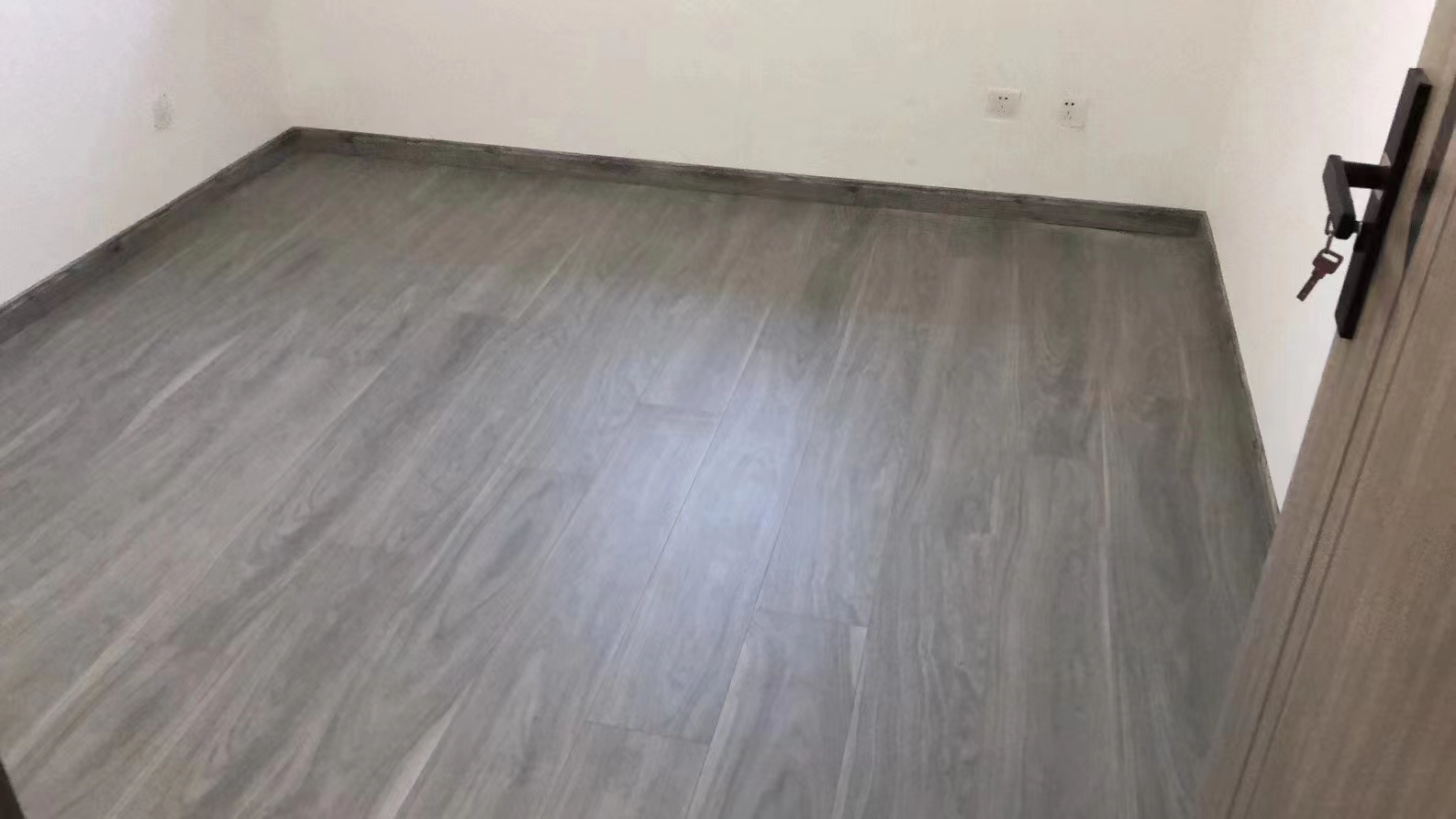 錦盛豪庭 新三層實木地板 嘉祺JQ9906，加點鋪裝完畢